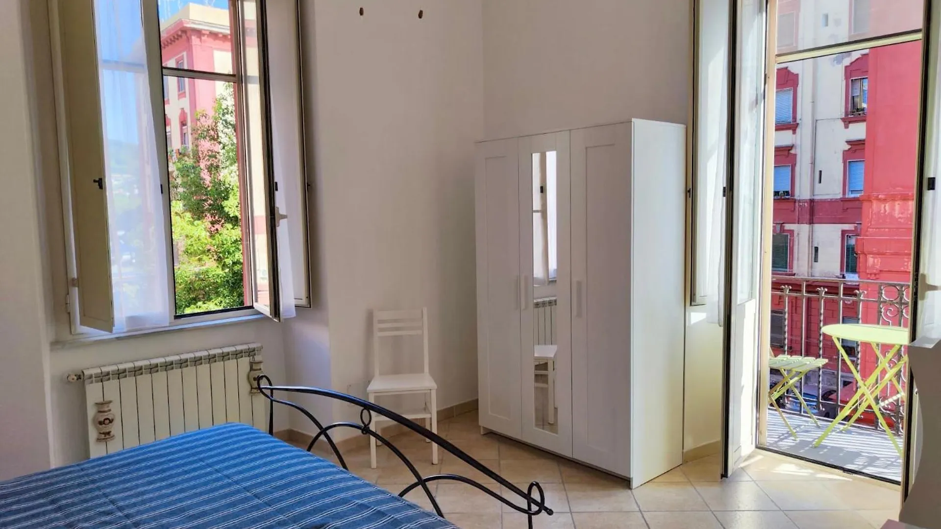 Luminhouse Napoli Hotel